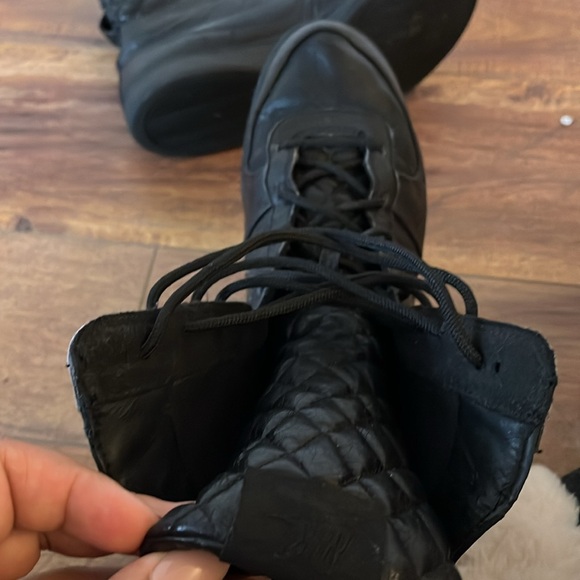 Nike Boots - Picture 6 of 6